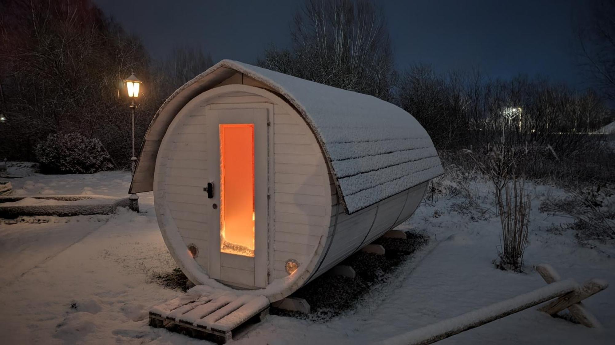 Bettis - Uebernachten Im Iglu-Tinyhaus Tostedt  Εξωτερικό φωτογραφία