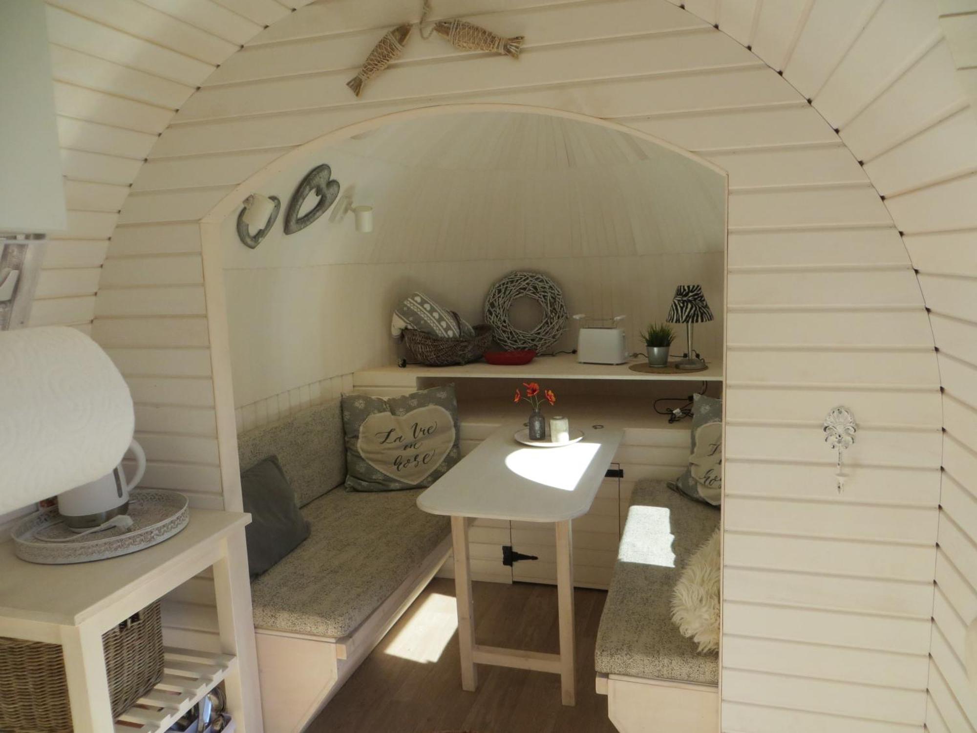 Bettis - Uebernachten Im Iglu-Tinyhaus Tostedt  Εξωτερικό φωτογραφία